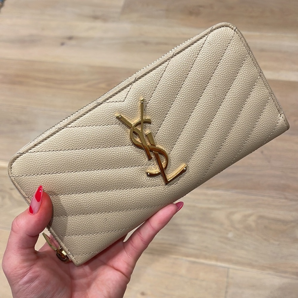 YSL Monogram Grain de Poudre Zip-Around Wallet 💯 authentic